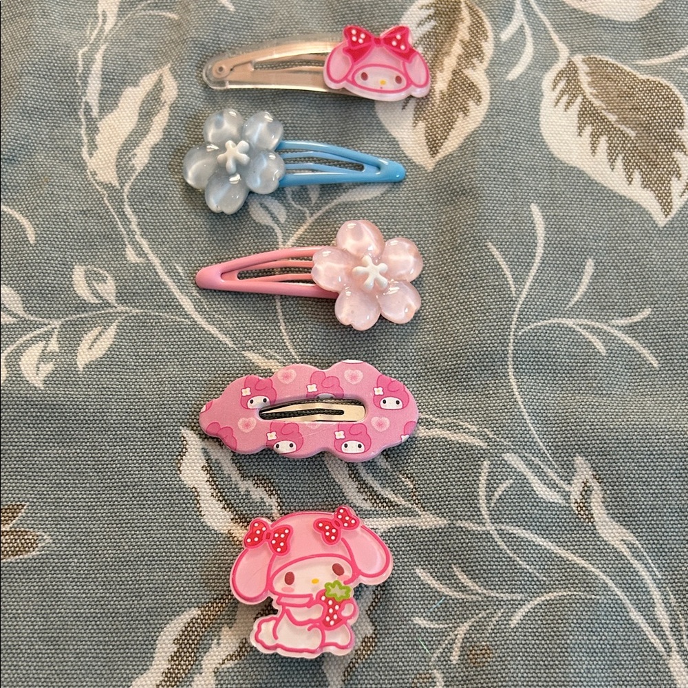 Cute Character Hair Clips Set